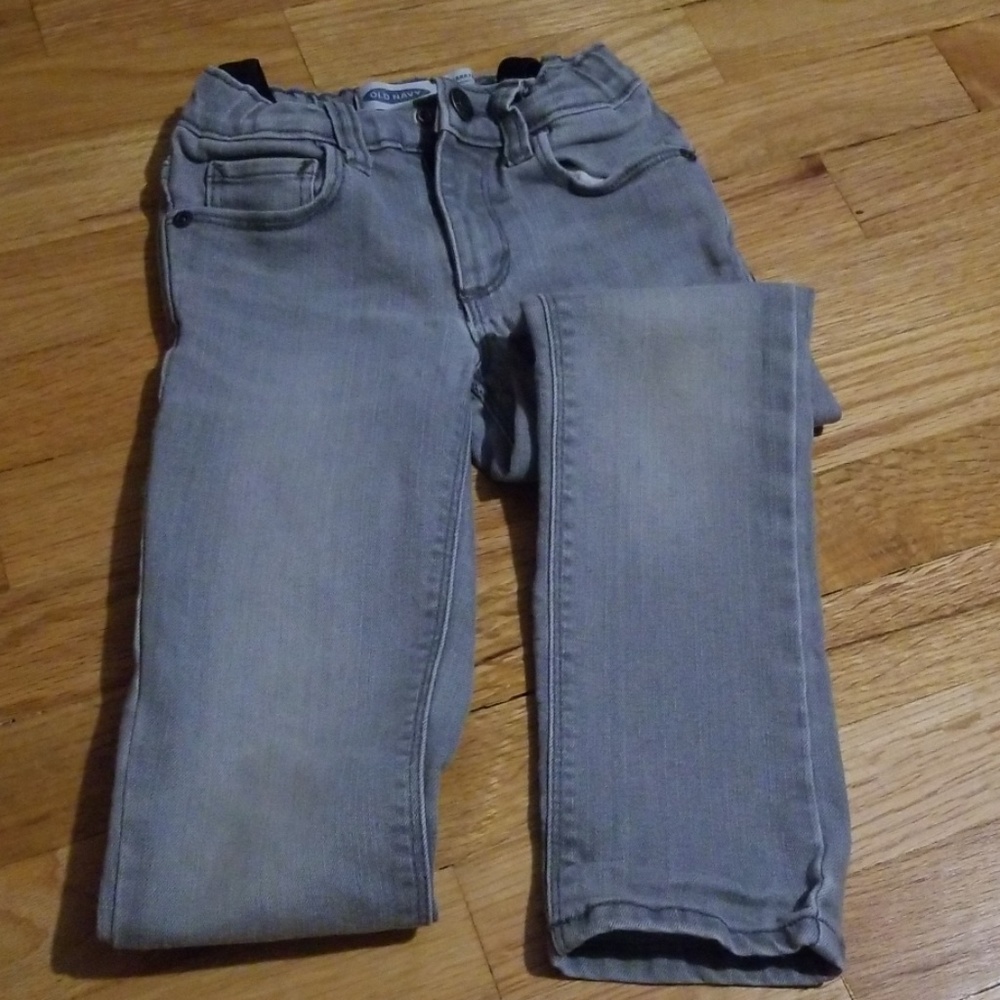 Boys 5T Gray jeans